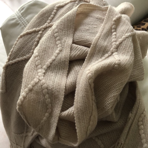 🐢Time and Tru Pullover Fringed Cable Knit turtle neck poncho sweater - Picture 11 of 13